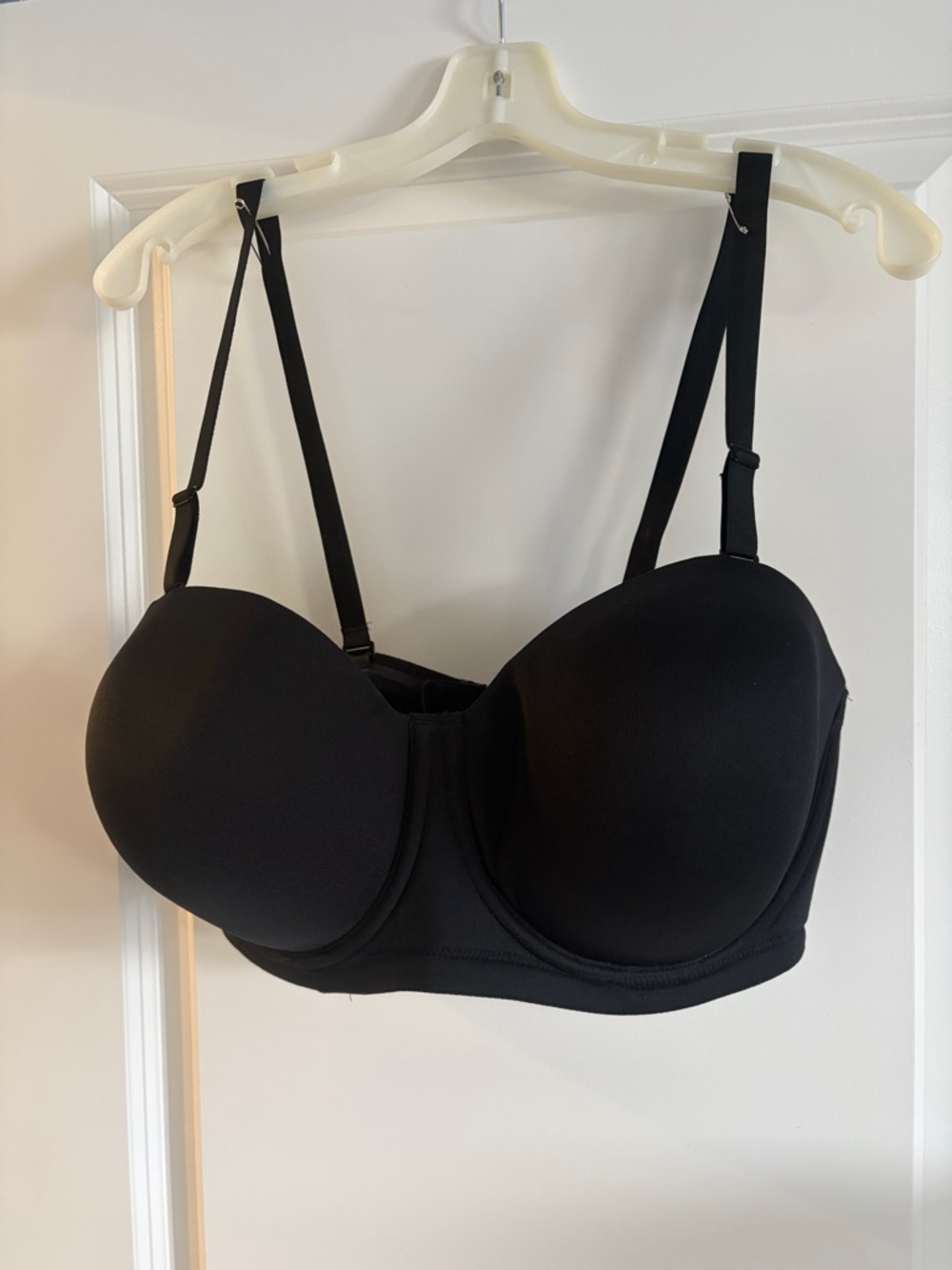 Wacoal Black Convertible Strap Bra with Smooth Molded Cups